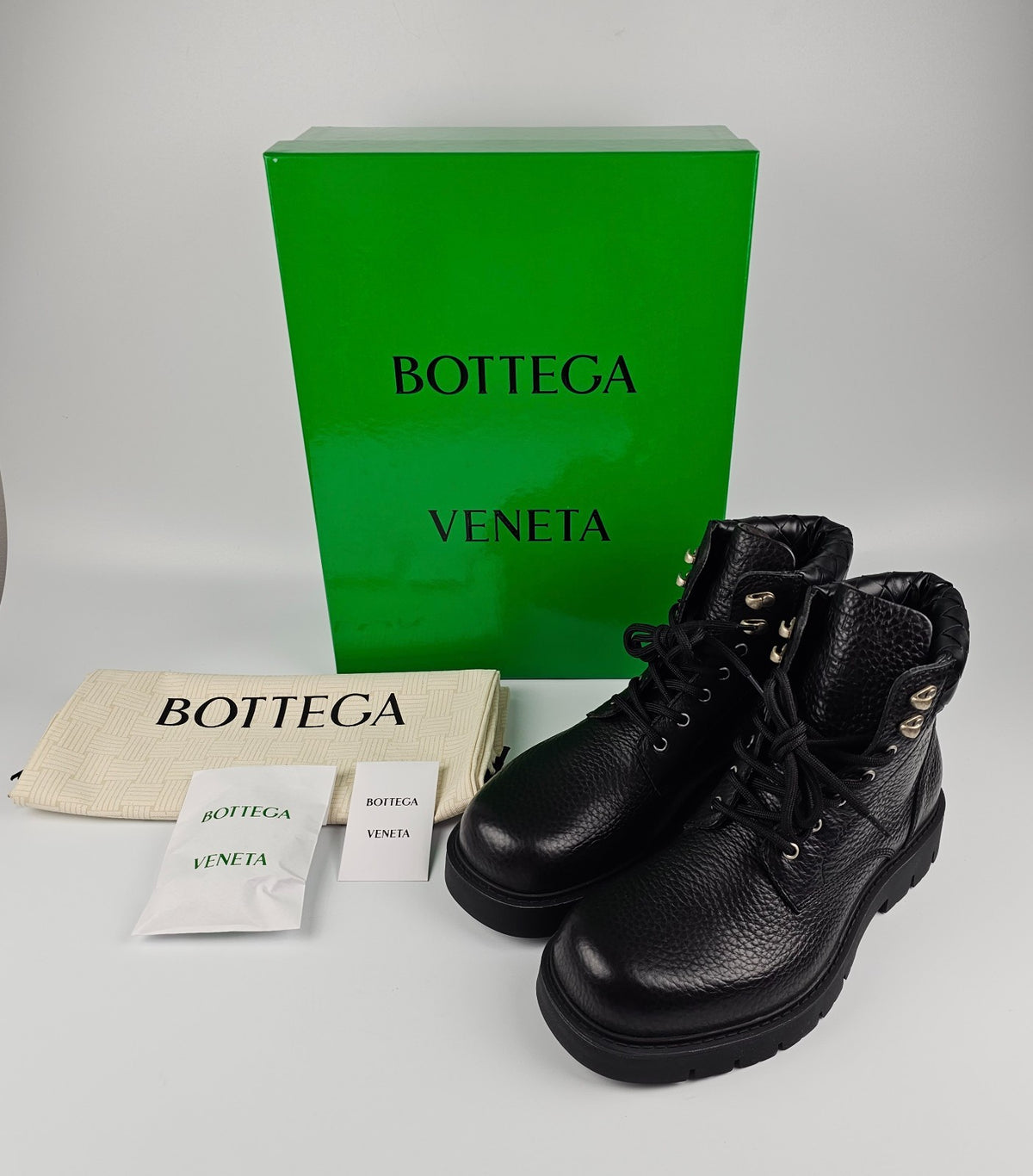 BOTTEGA VENETA Haddock Black Leather Shoes New & Authentic