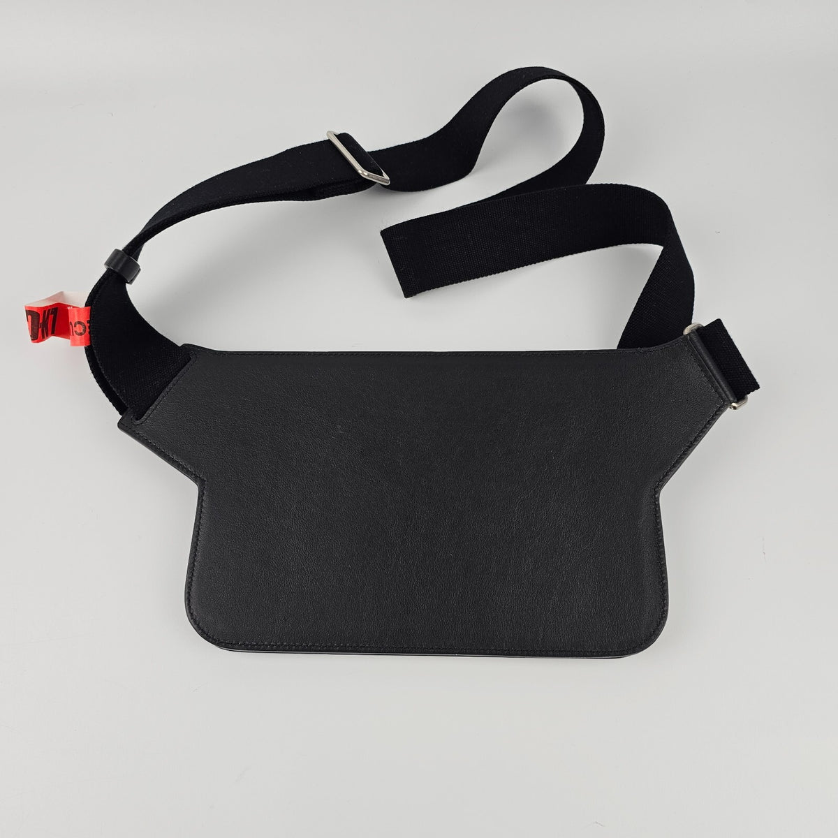 SAINT LAURENT $1450 Black Leather Belt Bag New & Authentic