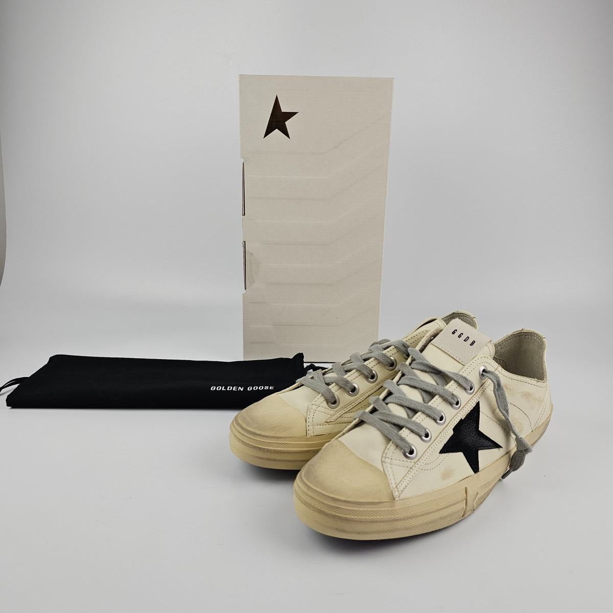 GOLDEN GOOSE V Star 2 Men's Beige/Black Sneakers New