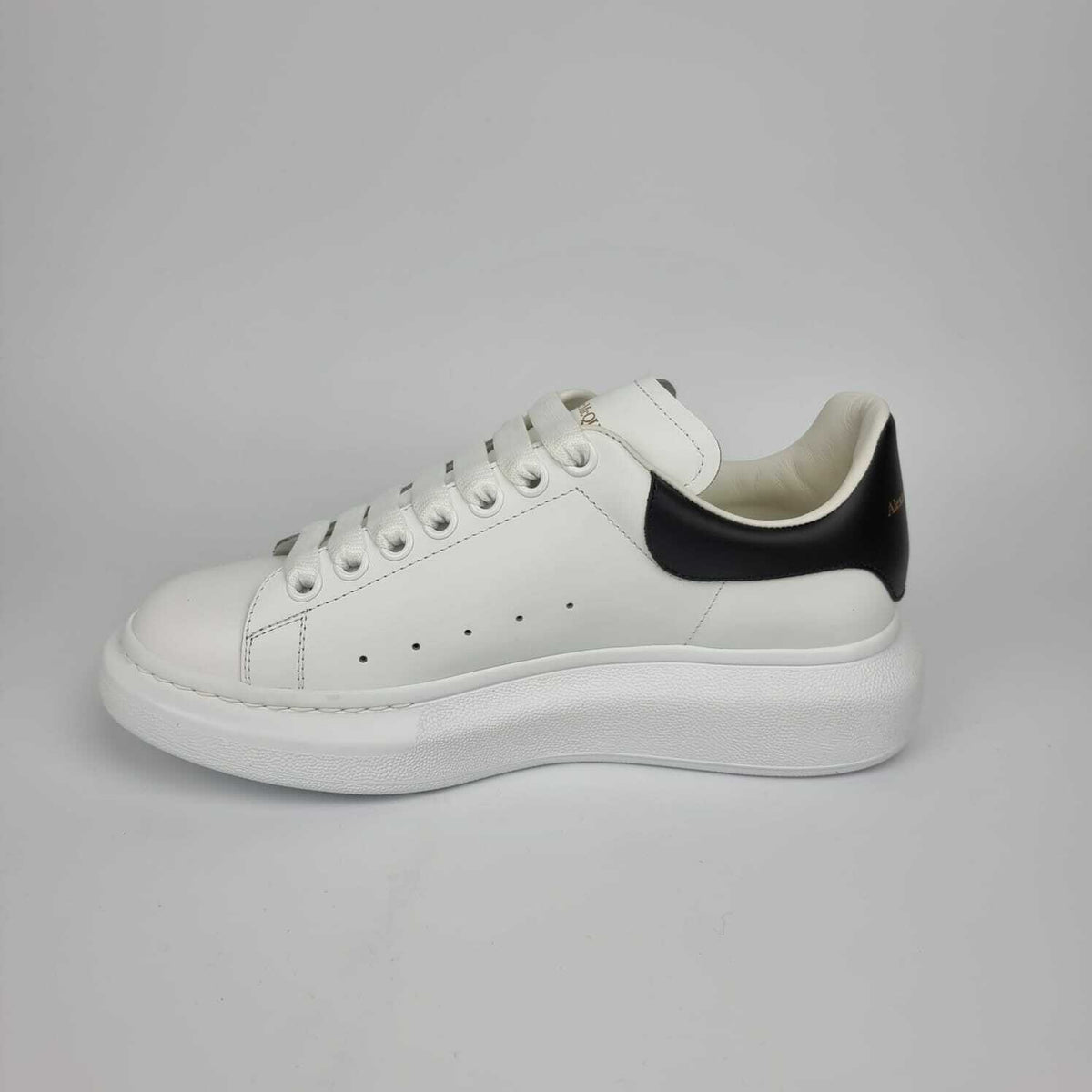 ALEXANDER MCQUEEN Oversized White And Black Sneakers New