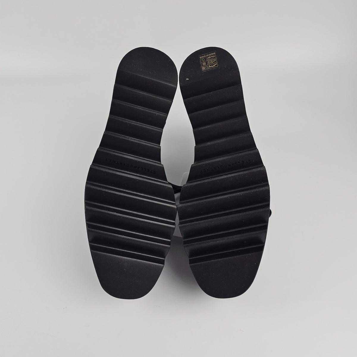 STELLA MCCARTNEY Elyse Black Sneakers New
