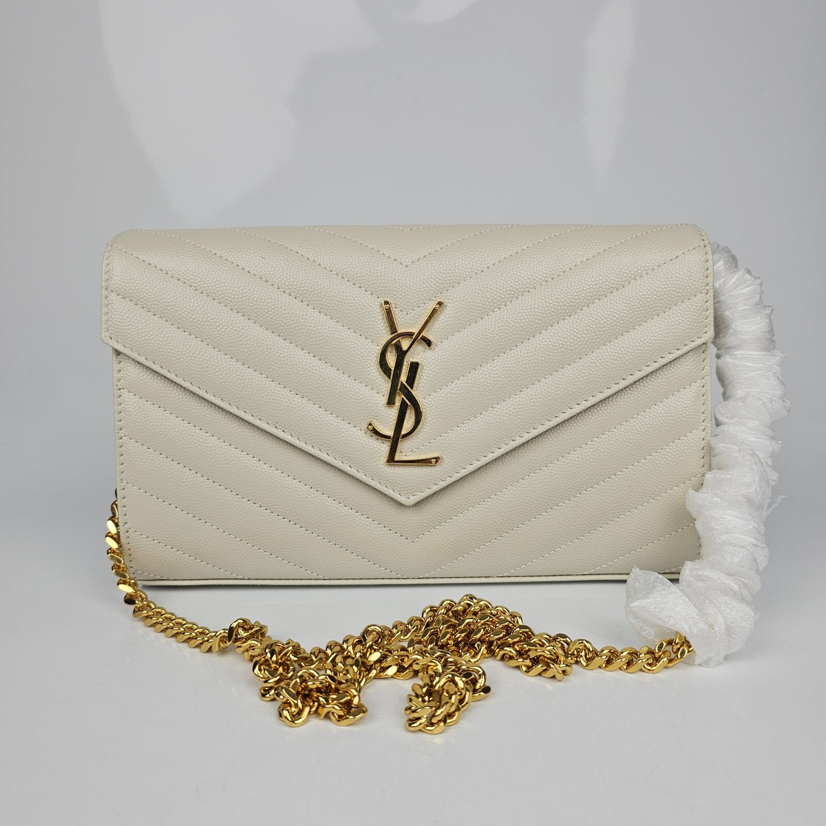 SAINT LAURENT Cassandre Classic $1690 Blanc Vintage Leather Chain Wallet New