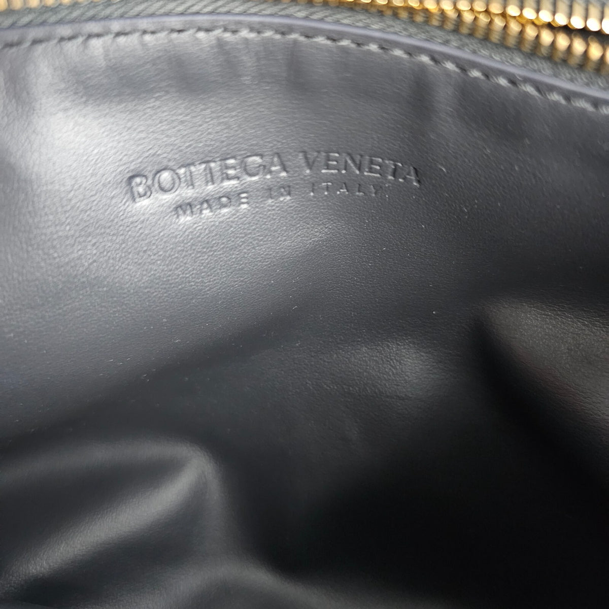 BOTTEGA VENETA Hop Small $4600 Shadow Leather Shoulder Bag New