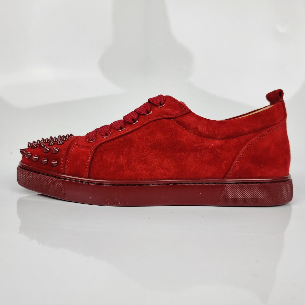 CHRISTIAN LOUBOUTIN Junior Spikes Suede Carmine Sneakers New Size 39.5 US 6.5