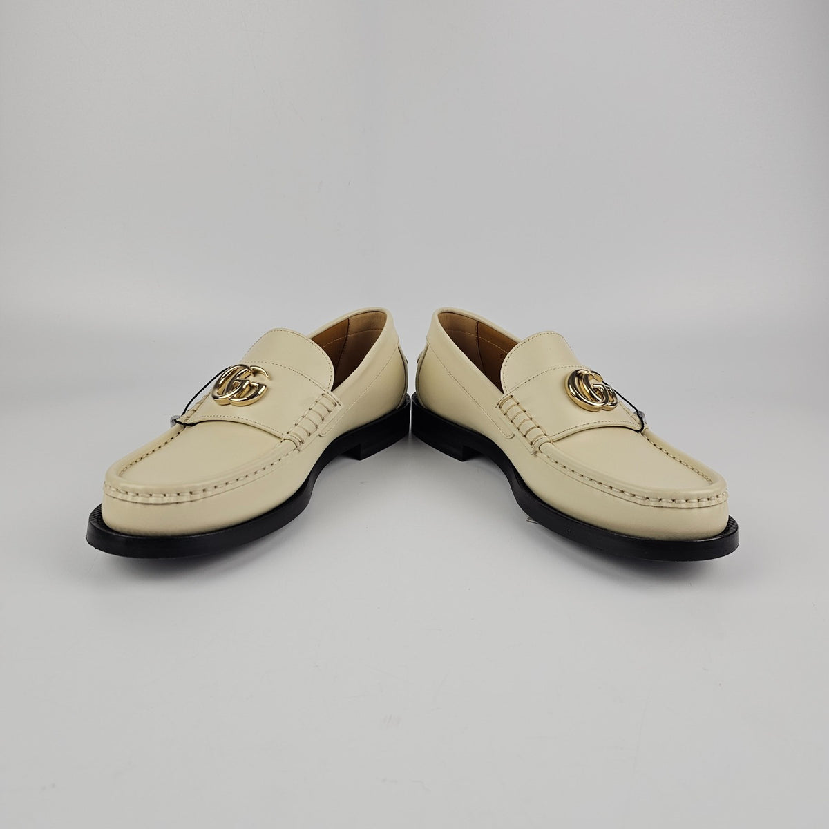 GUCCI Double G $1090 Women's White Leather Loafers New & Authentic