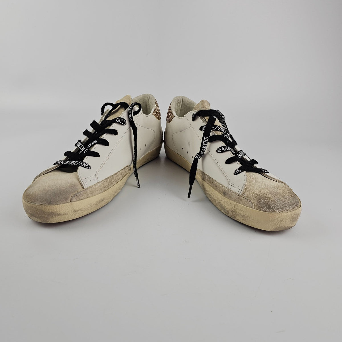 GOLDEN GOOSE Super Star Women's White/Gold Sneakers New & Authentic