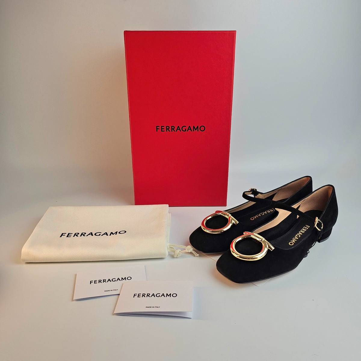 FERRAGAMO Mary Jane Marry 2 Gold/Black Suede Heeled Ballerina Pumps New
