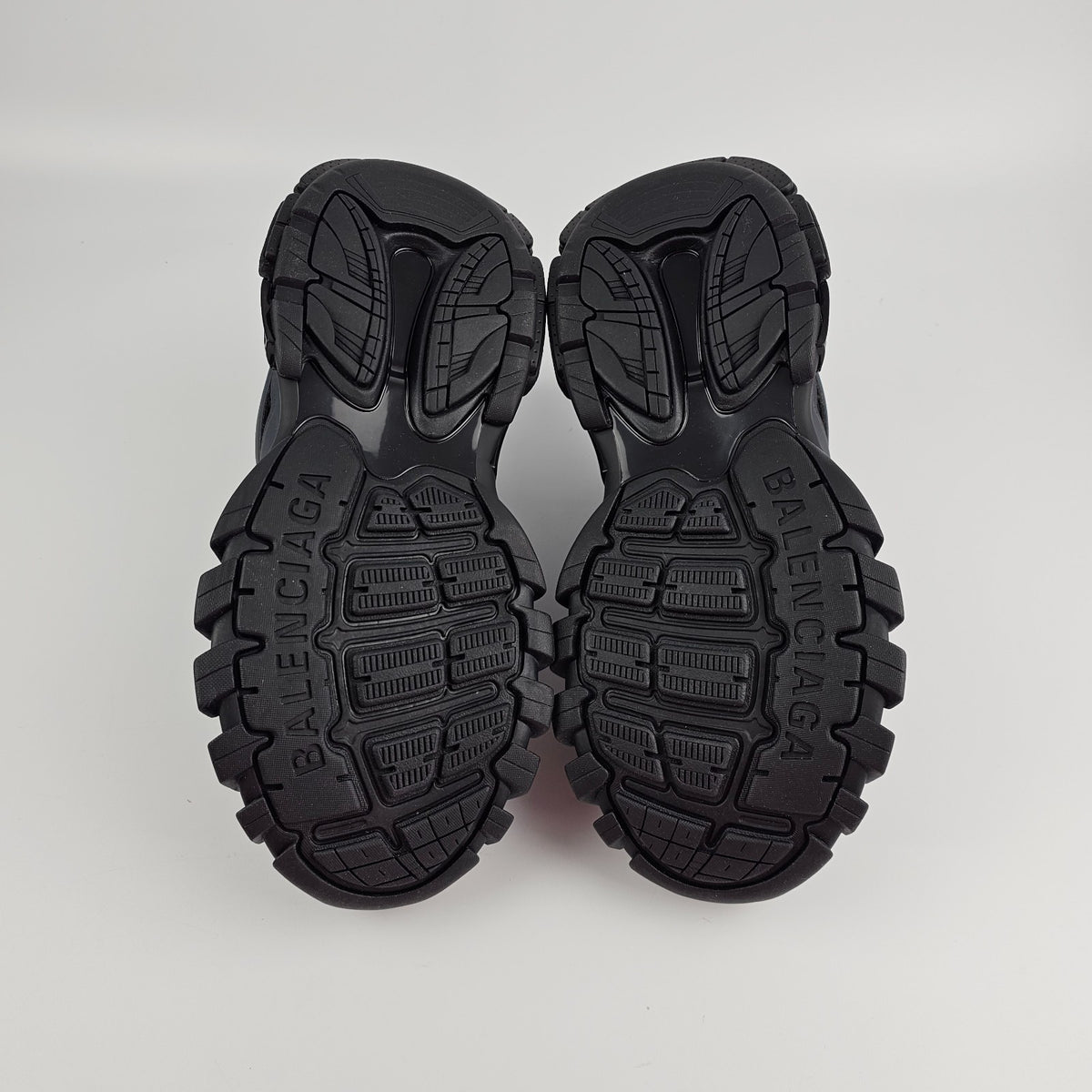 BALENCIAGA Track $1150 Men's Black Sneakers New & Authentic