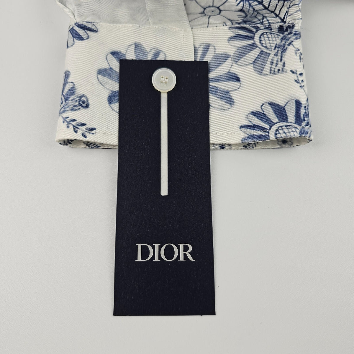 DIOR $2250 White And Navy Blue Silk Shirt New & Authentic Size 39