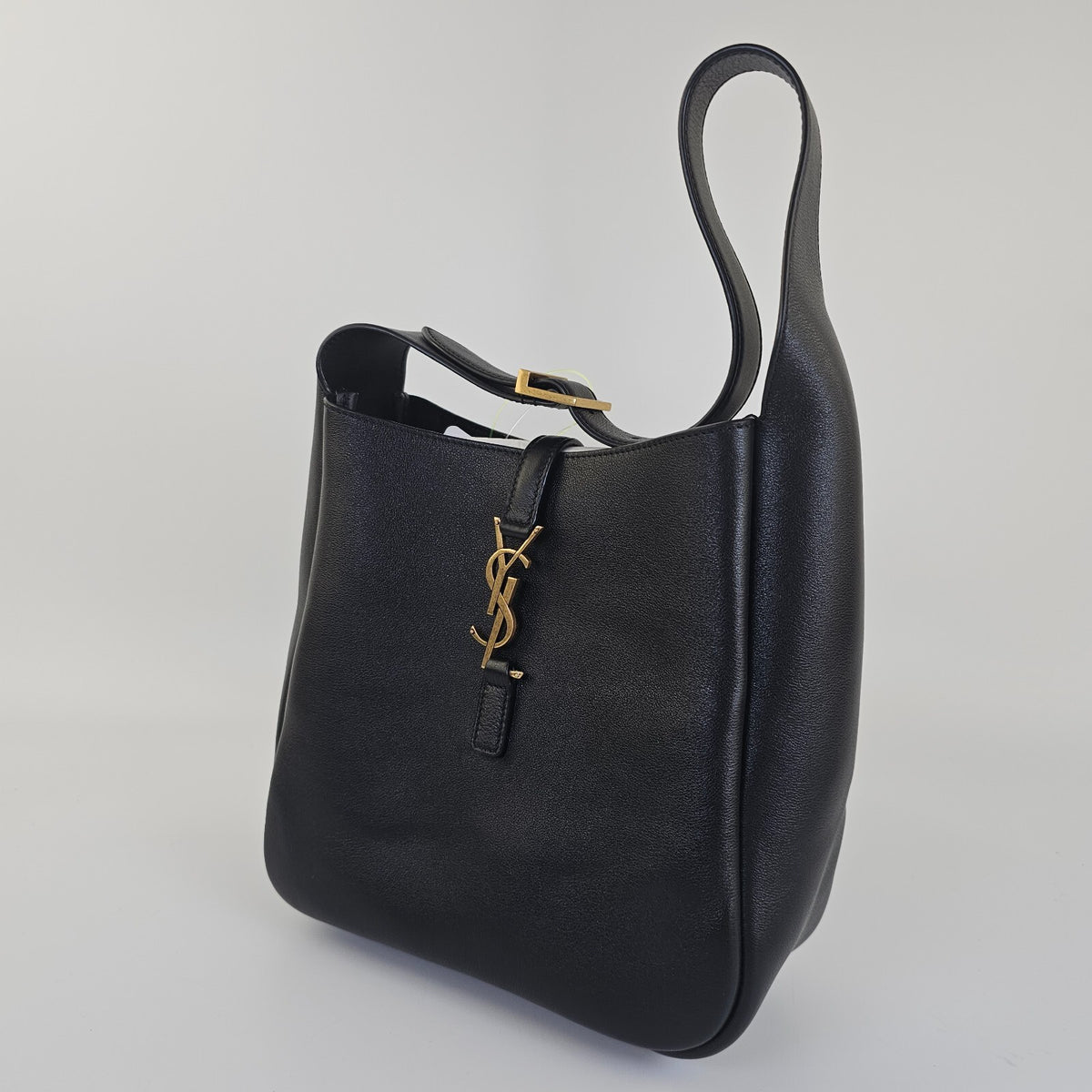 SAINT LAURENT Le 5 A 7 Supple Small Black Leather Shoulder Bag New