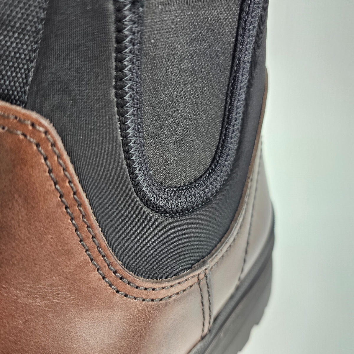 PRADA $1450 Ebony Brown Leather And Stretch Fabric Chelsea Boots New/Authentic
