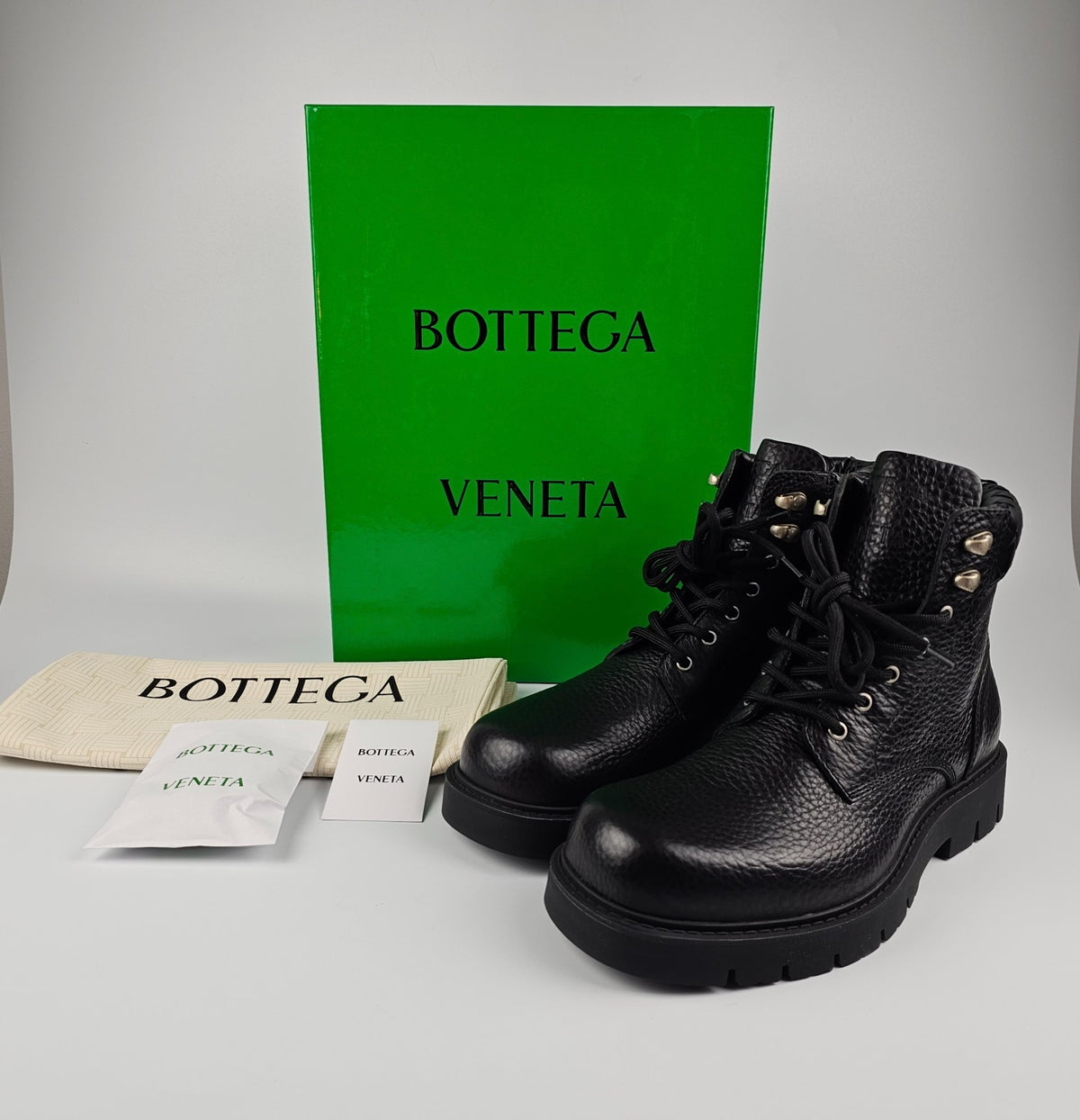 BOTTEGA VENETA Haddock Black Leather Shoes New & Authentic