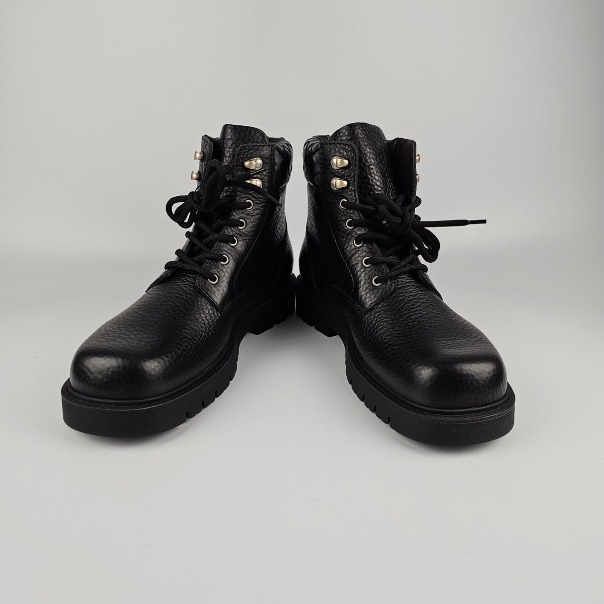 BOTTEGA VENETA Haddock Black Leather Shoes New & Authentic