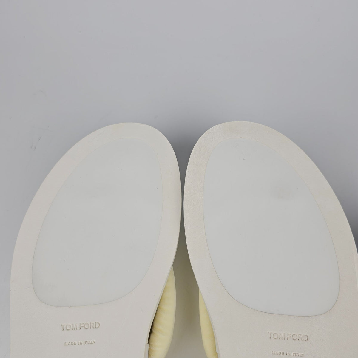 TOM FORD Brighton White Velvet Flip Flops New Size 39 US 9