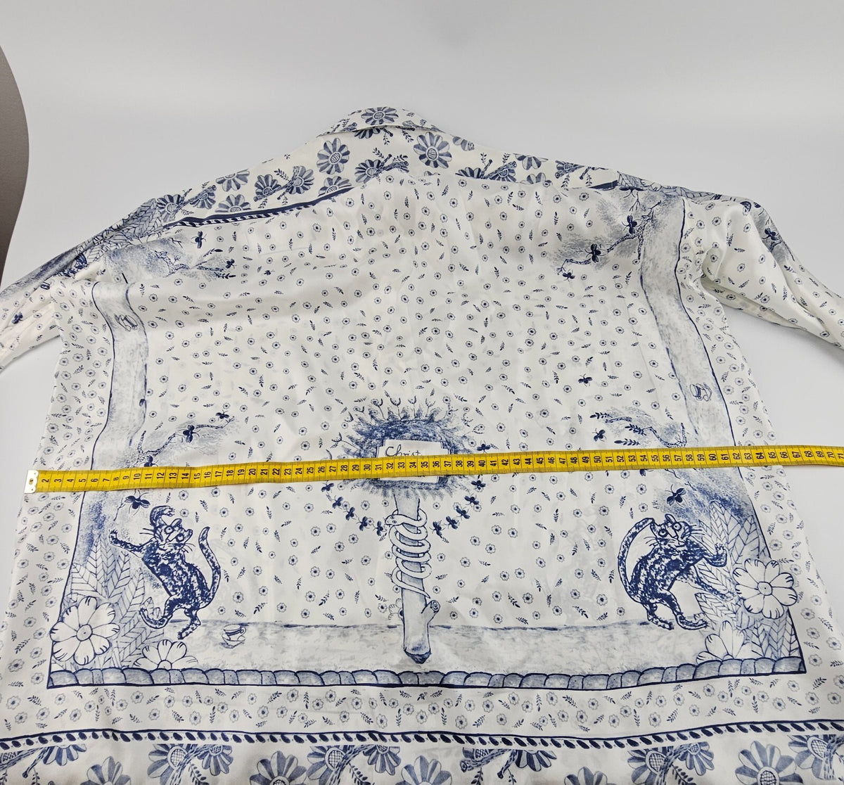 DIOR $2250 White And Navy Blue Silk Shirt New & Authentic Size 39