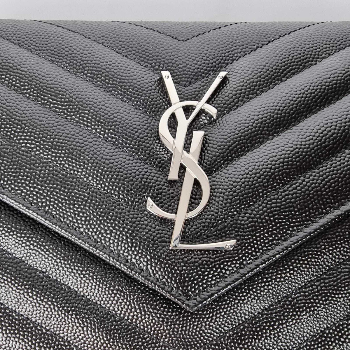 SAINT LAURENT Cassandre Classic $1600 Black/Silver Leather Chain Wallet New