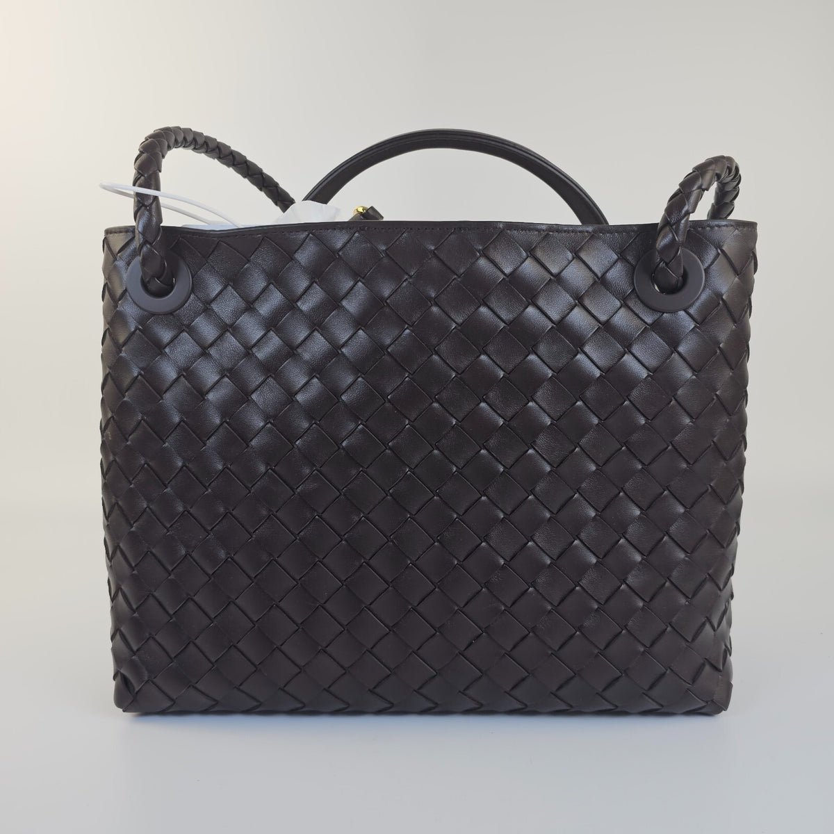 BOTTEGA VENETA Andiamo Medium $5700 Fondant Brown Leather Top Handle Bag New