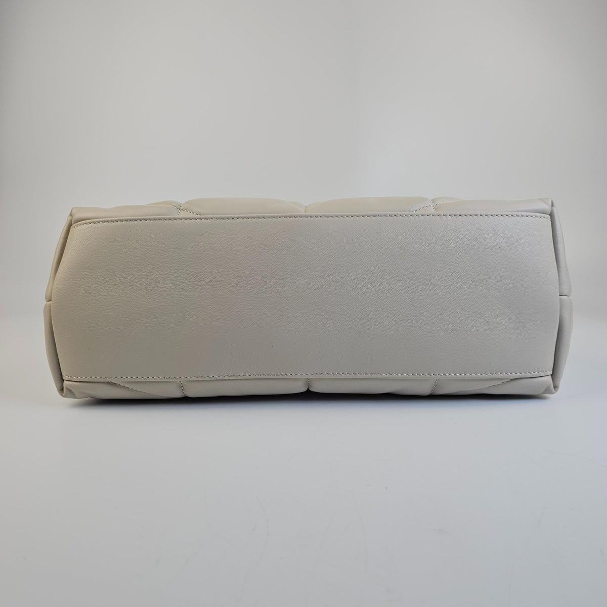 SAINT LAURENT Puffer Medium $3550 Blanc Vintage Nappa Leather Shoulder Bag New