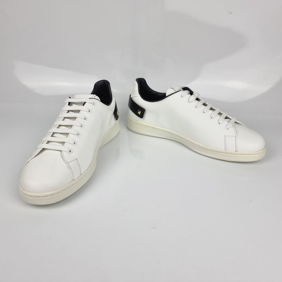 VALENTINO GARAVANI Backnet Men's White And Black Sneakers New Size 42 US 9