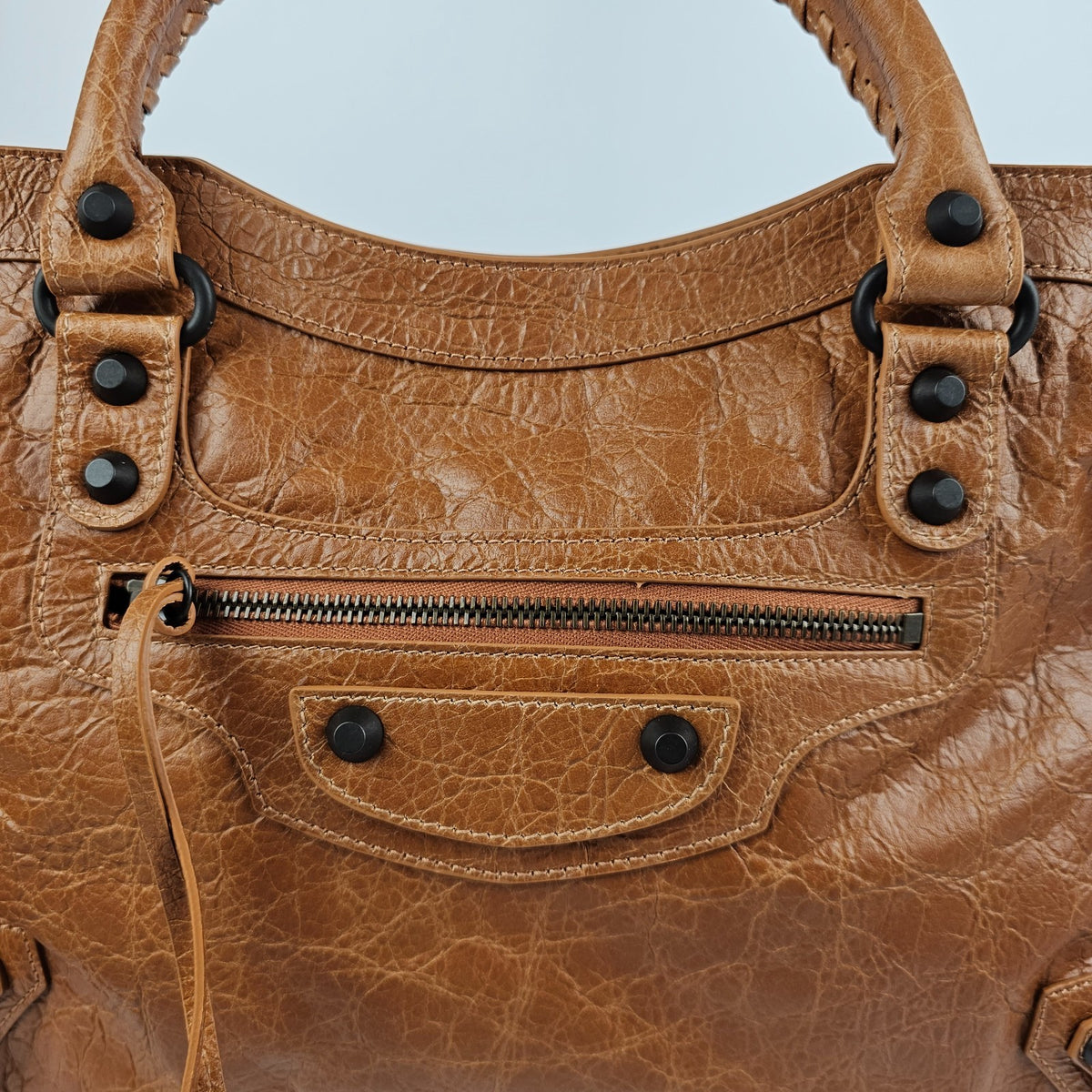 BALENCIAGA Le City Medium $2950 Camel Leather Handbag New & Authentic