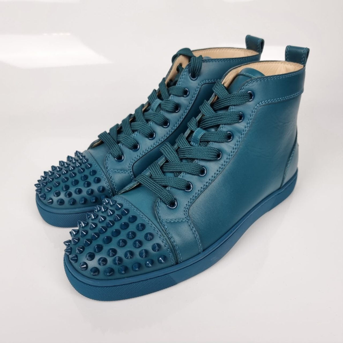 CHRISTIAN LOUBOUTIN Lou Spikes Amazonia Size 41.5 US 8.5