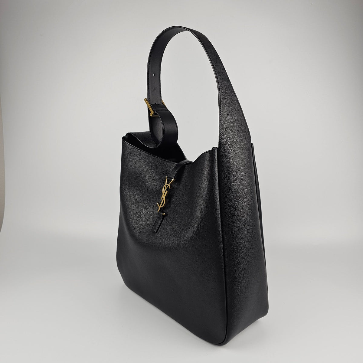 Saint Laurent Le 5 a 7  Large $3200 Black Grained Leather Shoulder Bag New