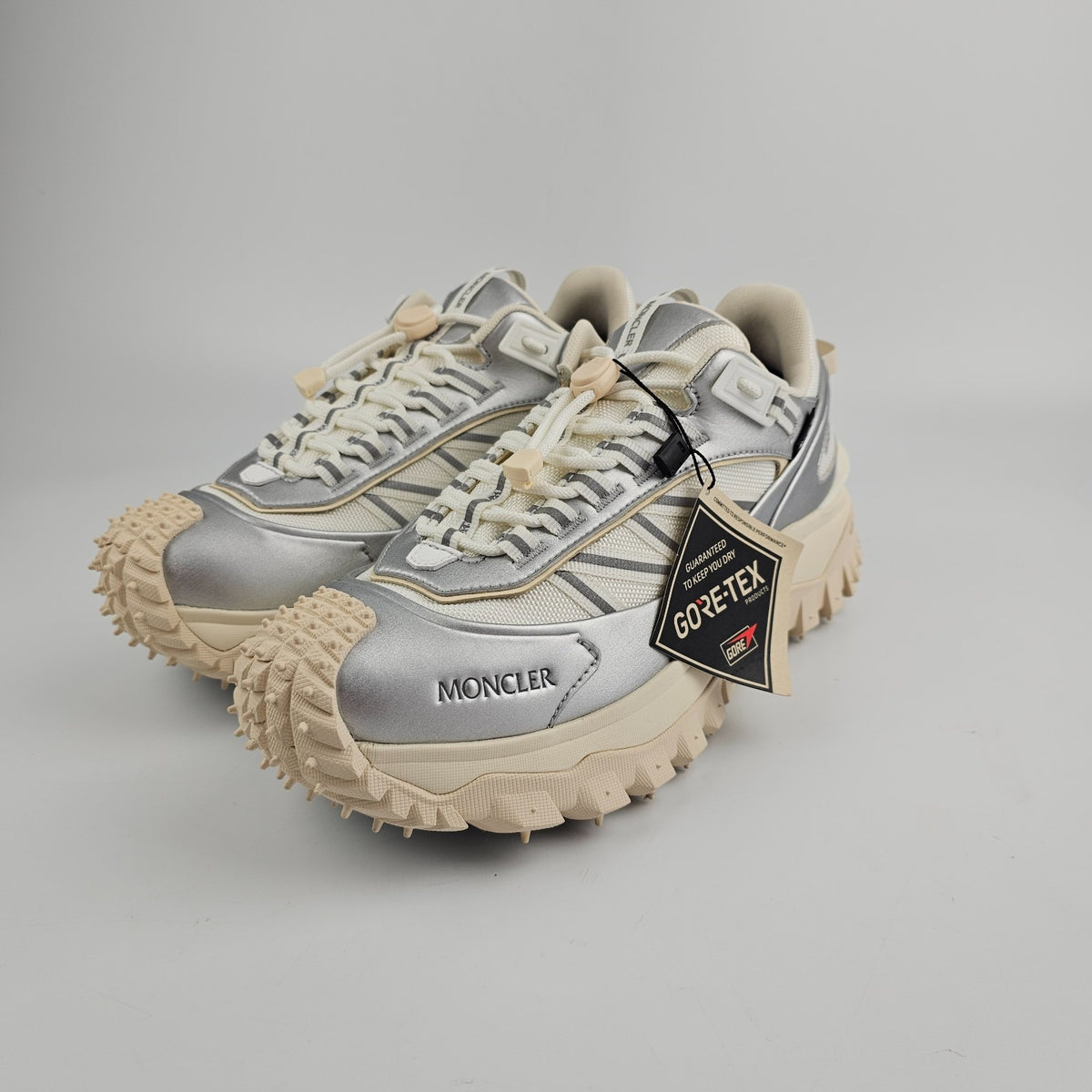 MONCLER Trailgrip GTX $820 Women's Silver Sneakers New