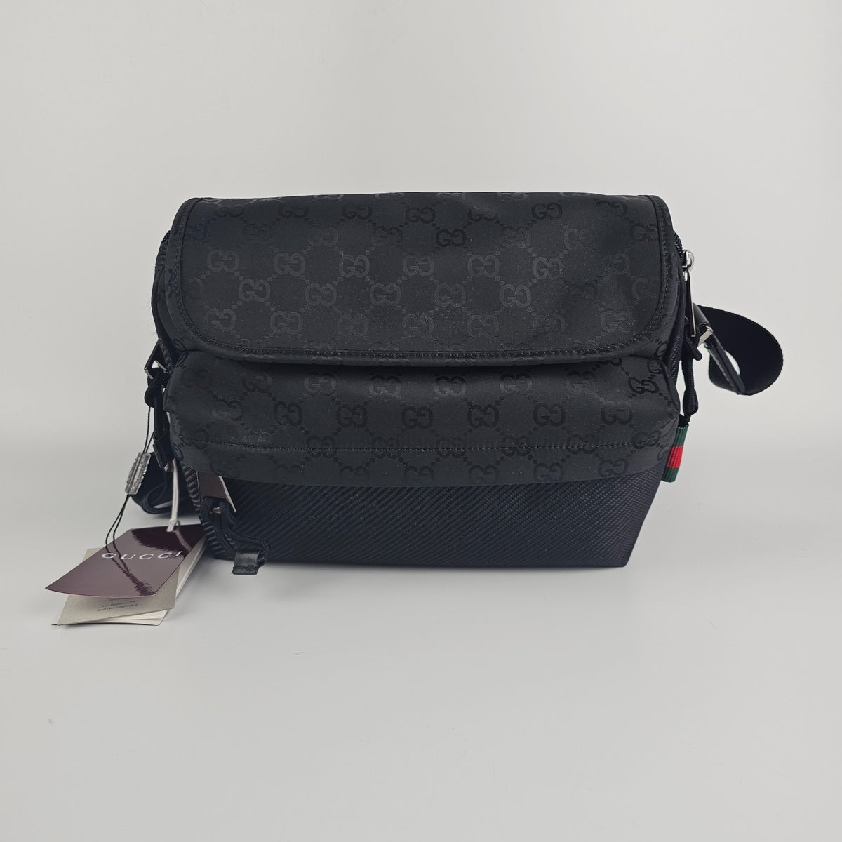 GUCCI $2200 Nexus Black GG Nylon Medium Crossbody Bag New & Authentic