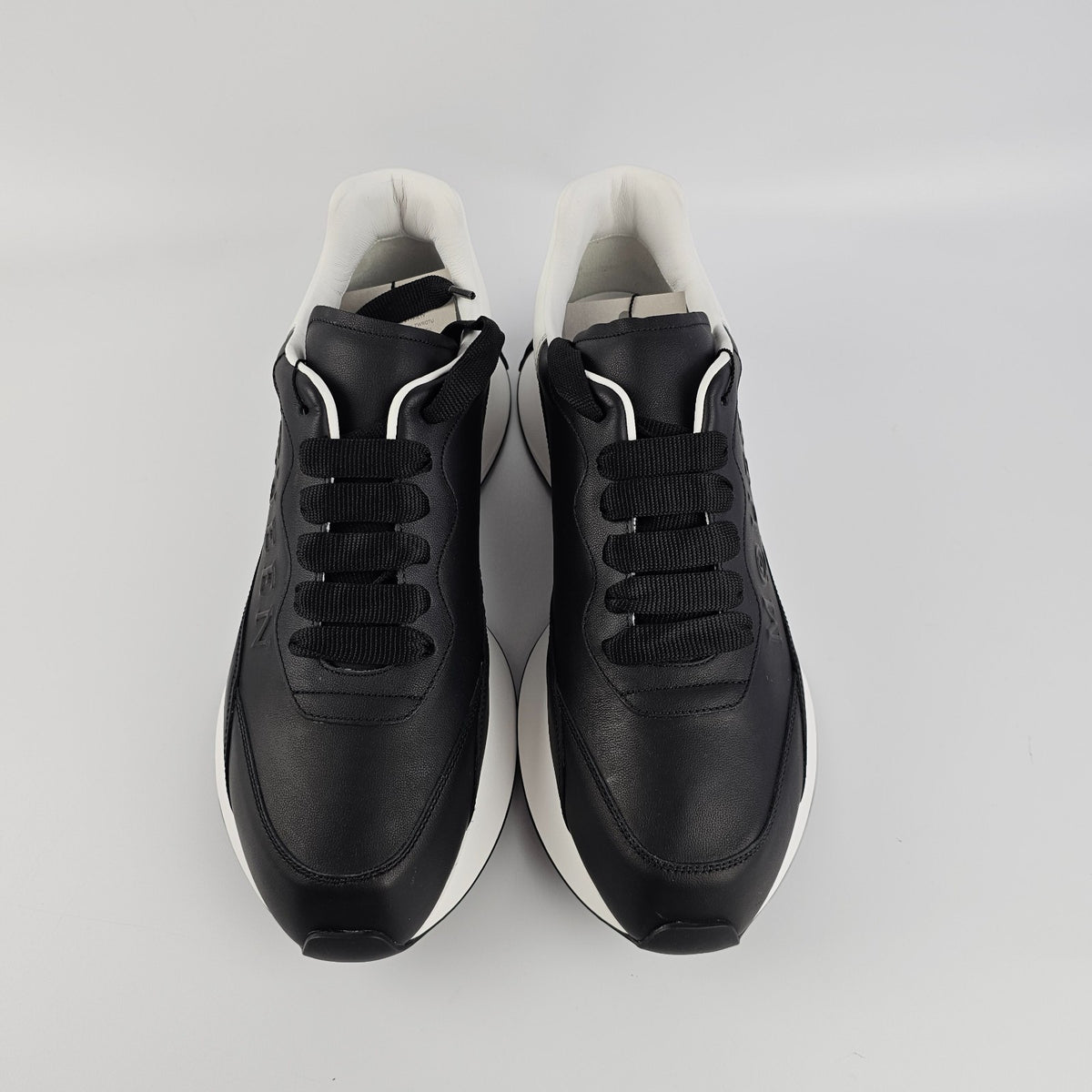 ALEXANDER MCQUEEN Sprint Runner $850 Men's Black/White Sneakers New & Authentic