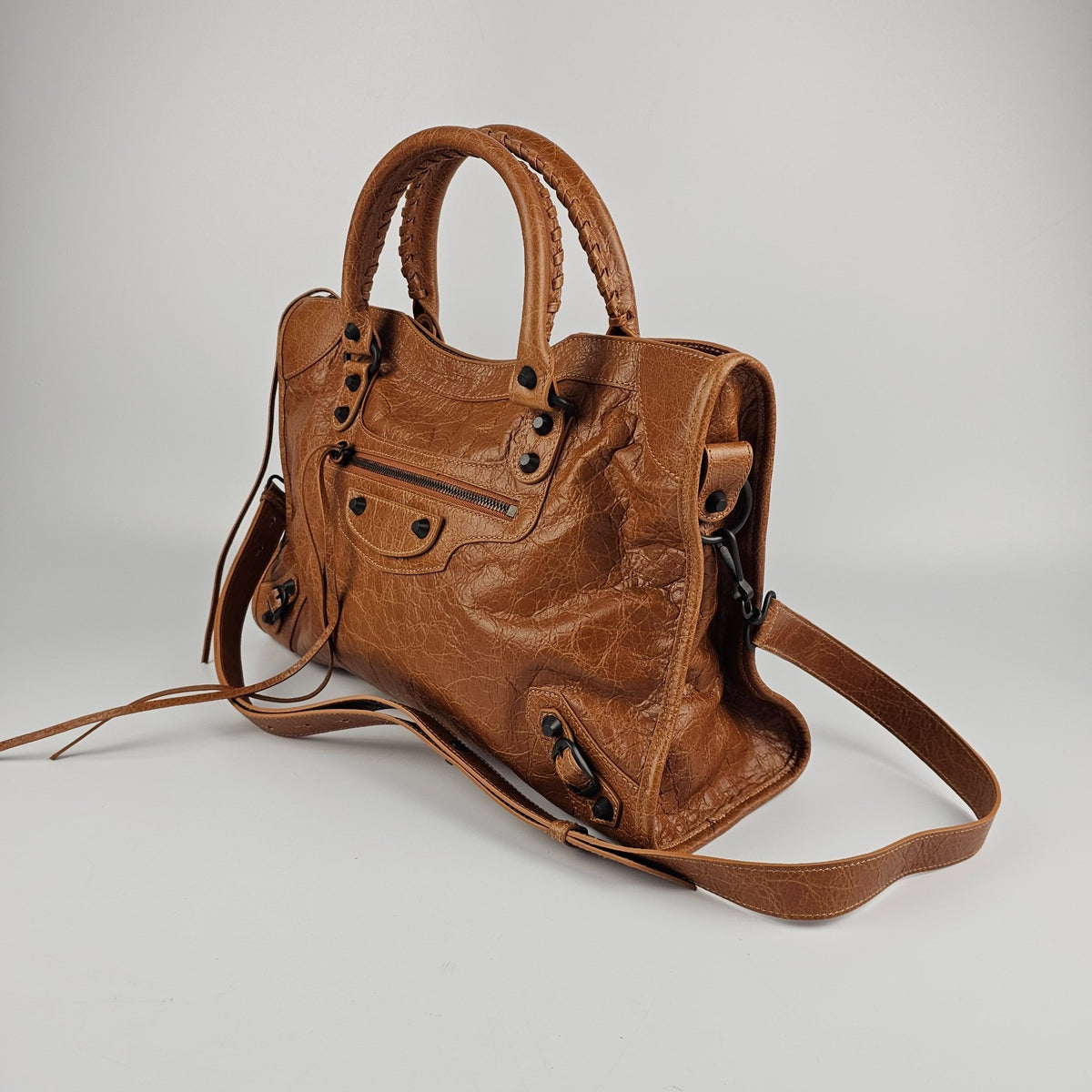 BALENCIAGA Le City Medium $2950 Camel Leather Handbag New & Authentic