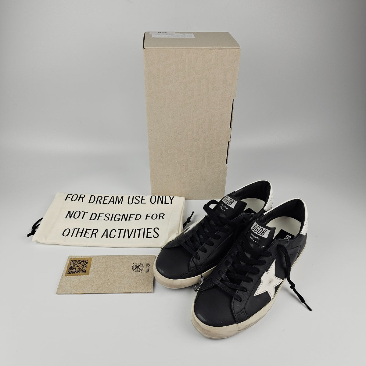 GOLDEN GOOSE Super Star Men's Black/WhiteLeather Low Top Sneakers New