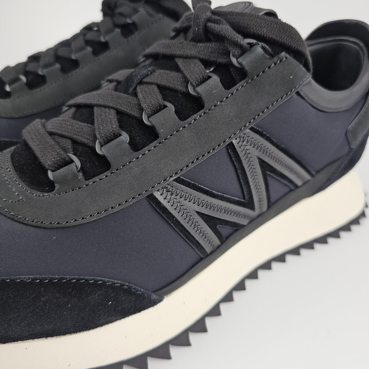 MONCLER Pacey2 $710 Black Sneakers New