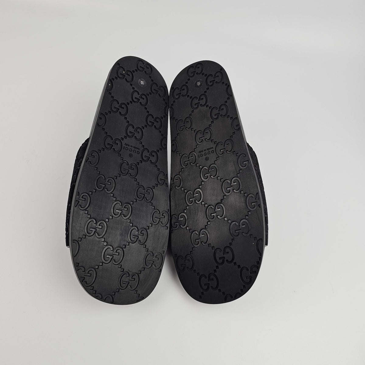 GUCCI $790 Men's Black GG Suede Slide Sandals New & Authentic