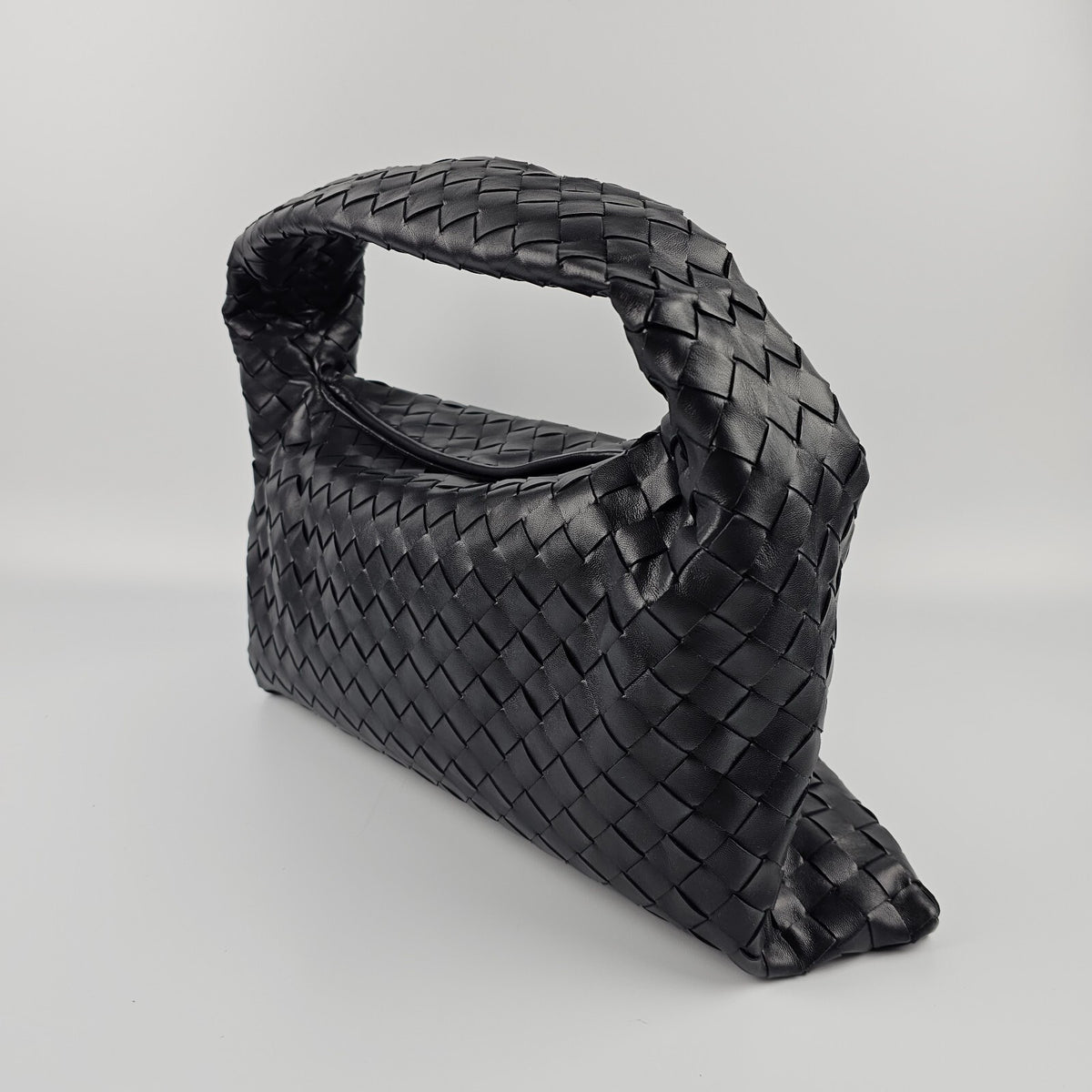 BOTTEGA VENETA Hop Small $4600 Shadow Leather Shoulder Bag New