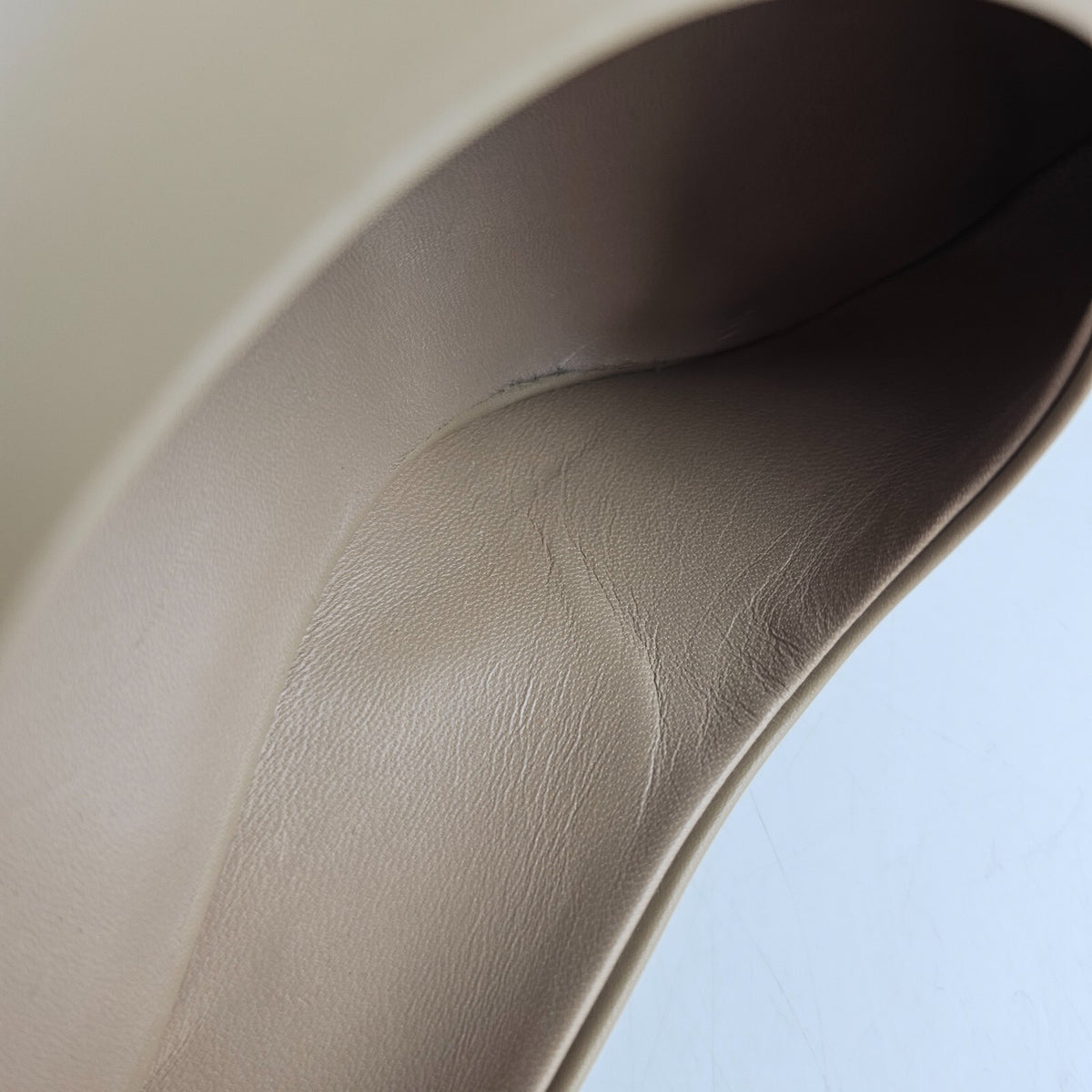 BURBERRY Ezra 100mm Nude Leather Pumps Size 40 US 10