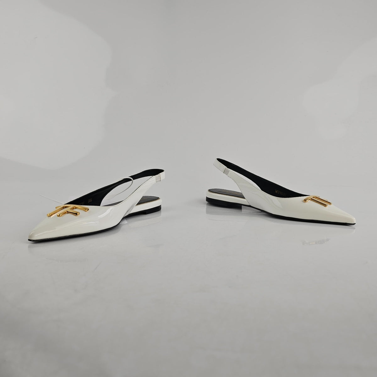 TOM FORD White Patent Leather Flats New Size 36 US 6