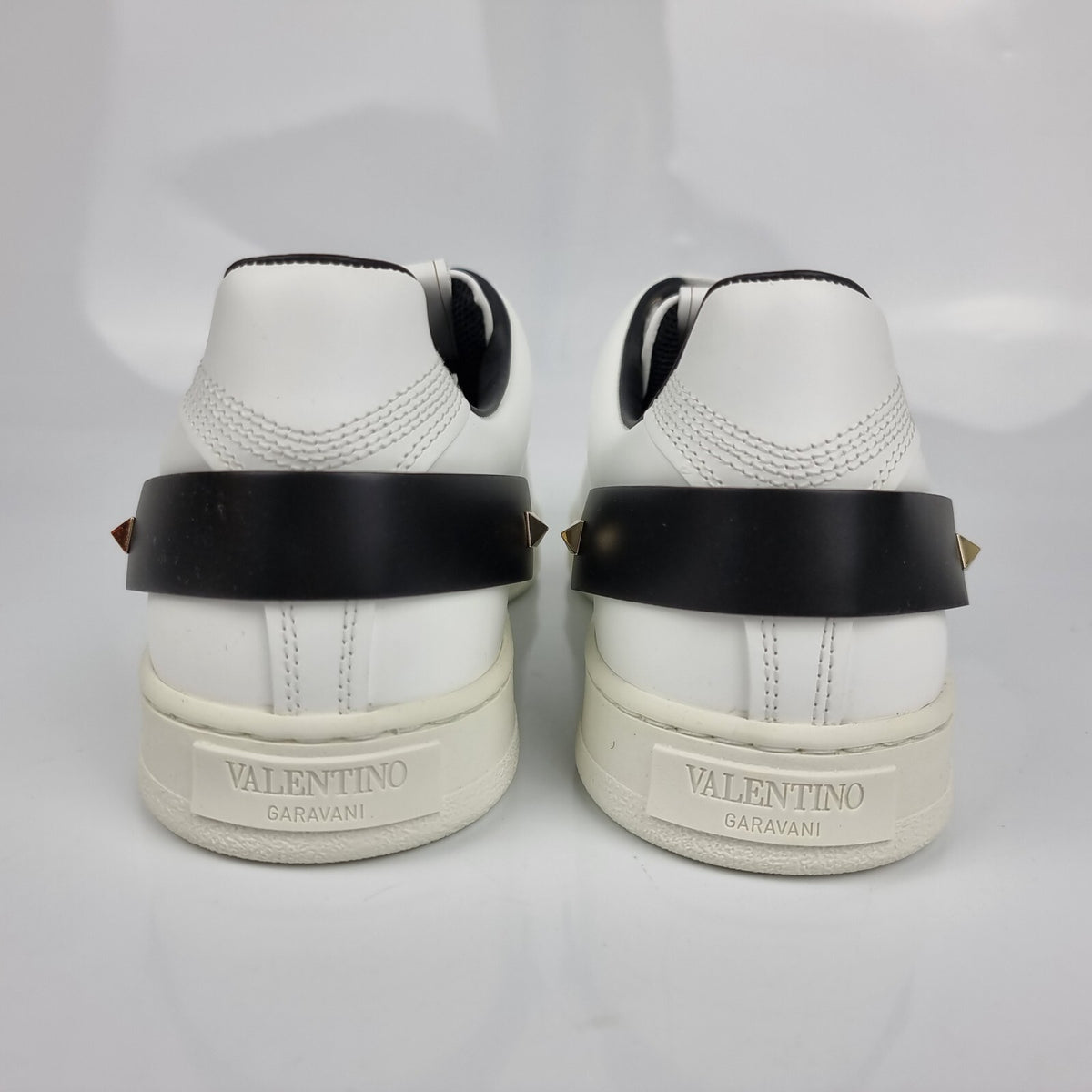 VALENTINO GARAVANI Backnet Men's White And Black Sneakers New Size 42 US 9