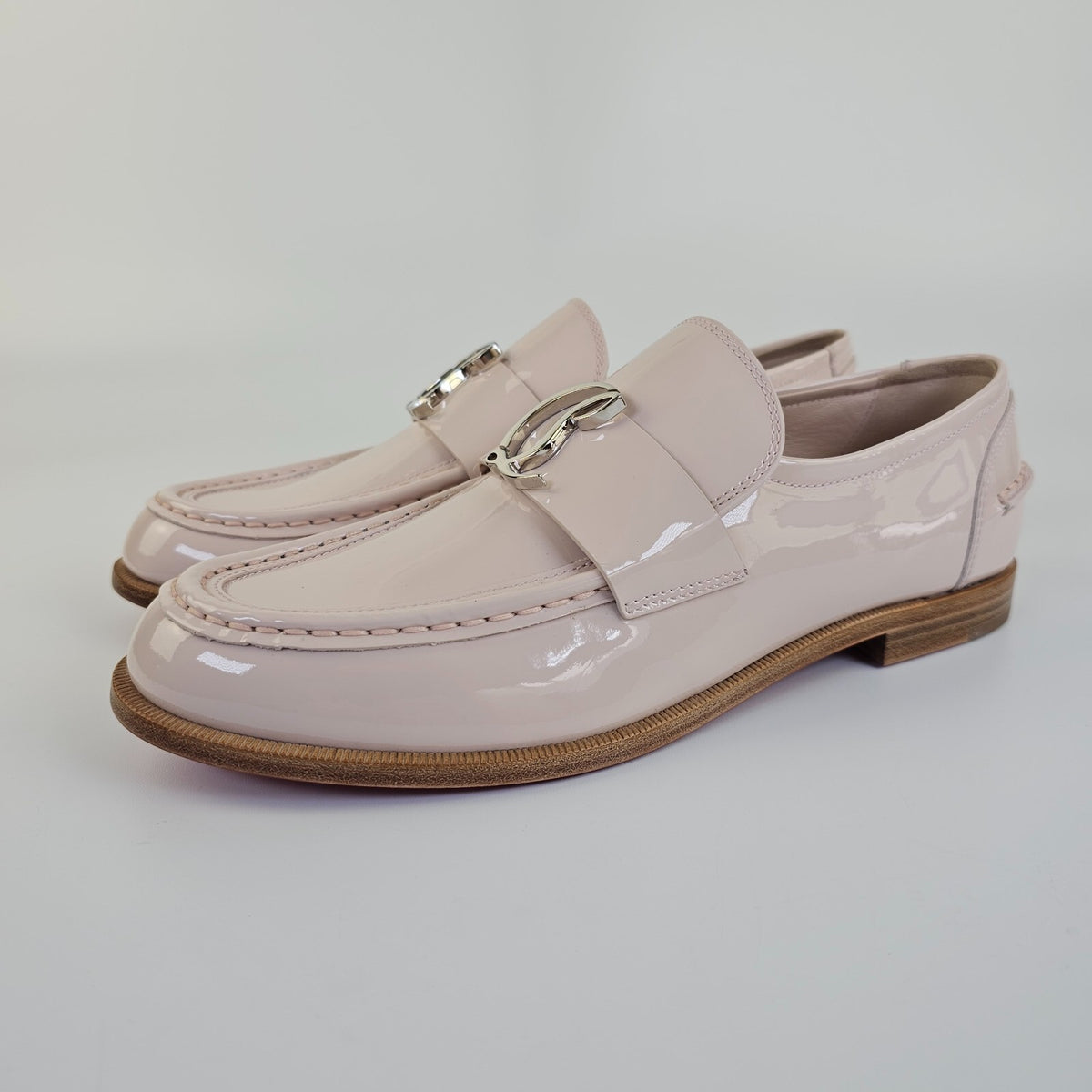 CHRISTIAN LOUBOUTIN CL Moc Flat Leche Pink Patent Leather Loafers New Size 38.5
