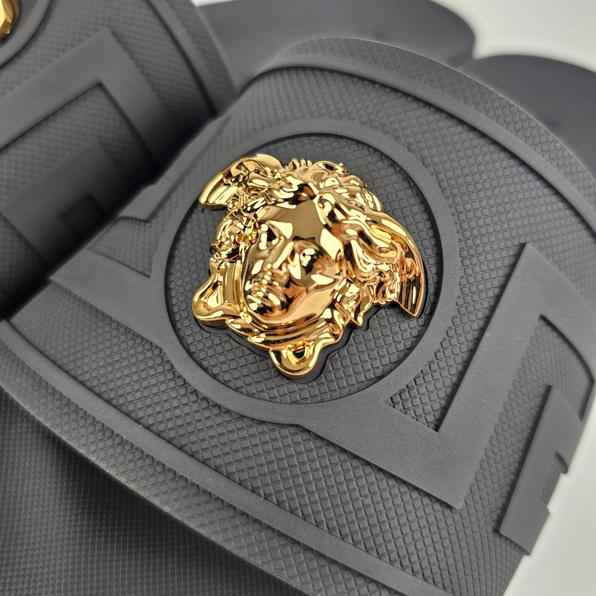 VERSACE La Medusa Men's Black Slide Sandals New & Authentic