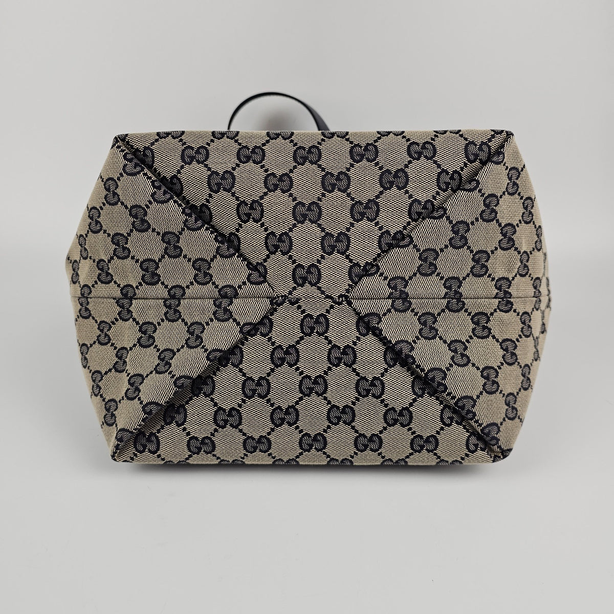 GUCCI Totissima Small $2100 Beige And Blue GG Canvas Tote Bag New & Authentic