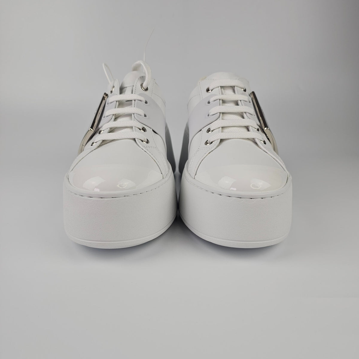 ROGER VIVIER Viv Skate White Leather Sneakers New