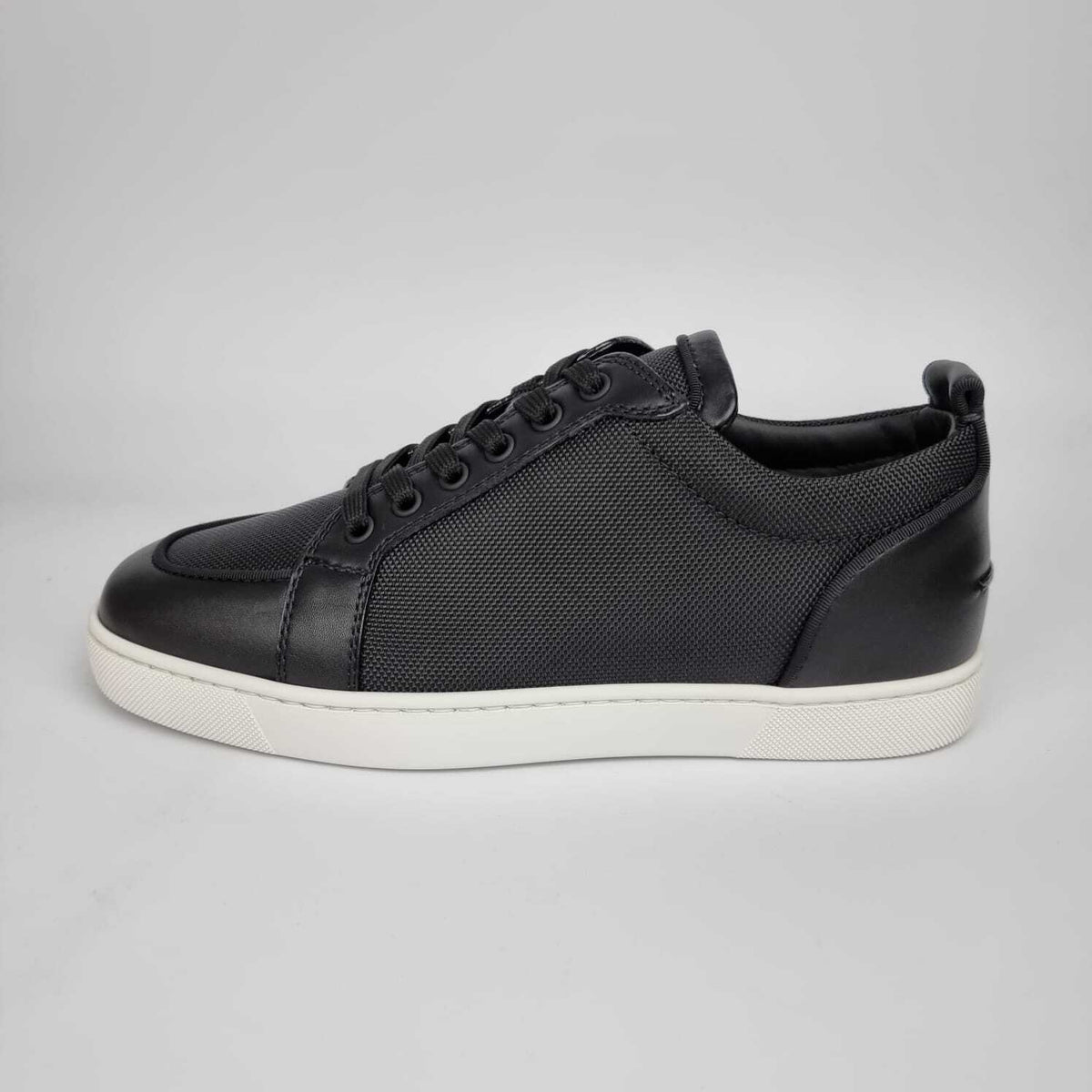 CHRISTIAN LOUBOUTIN Rantulow Black Sneakers New 40.5