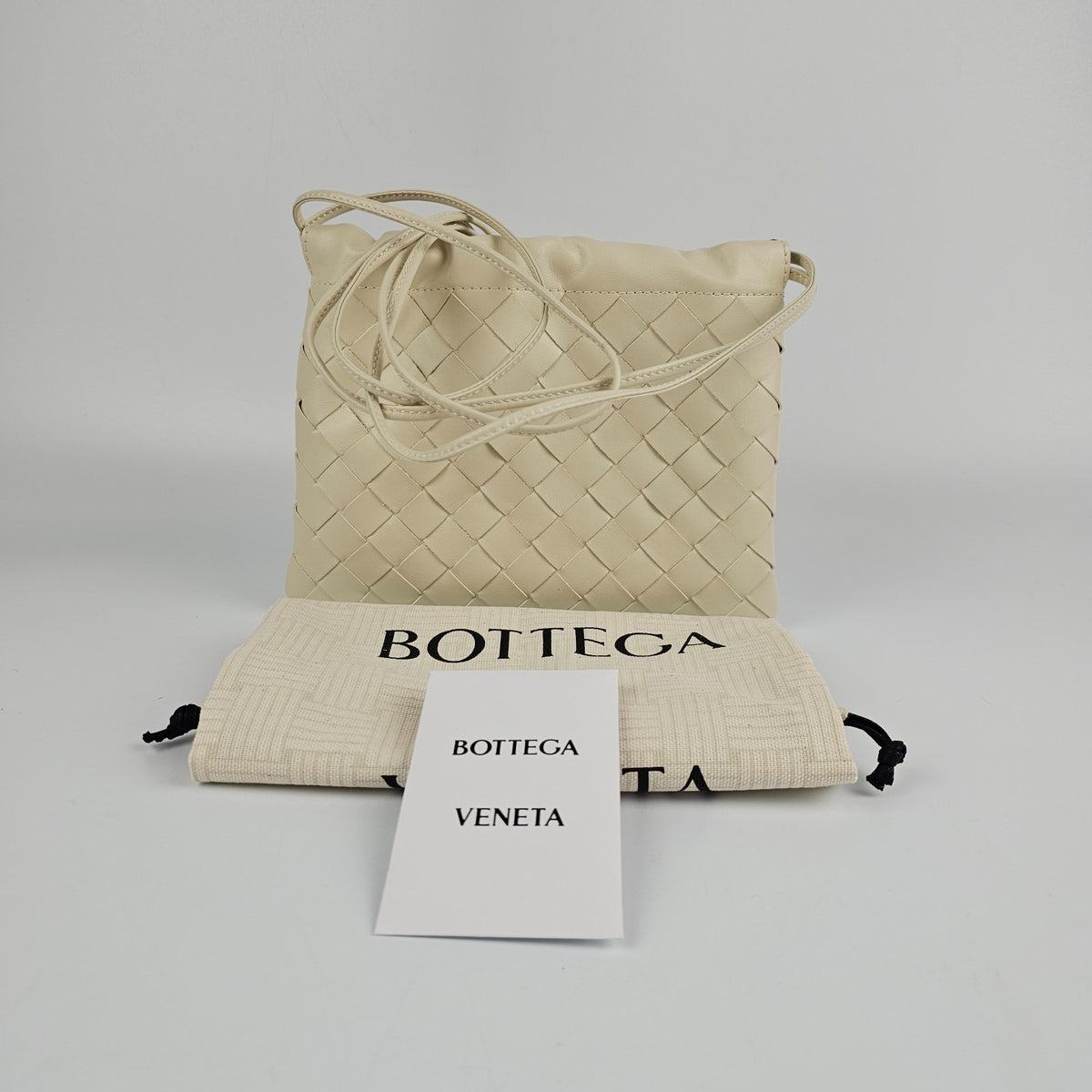 BOTTEGA VENETA Dustbag Small $1850 Sea Salt Leather Shoulder Bag New