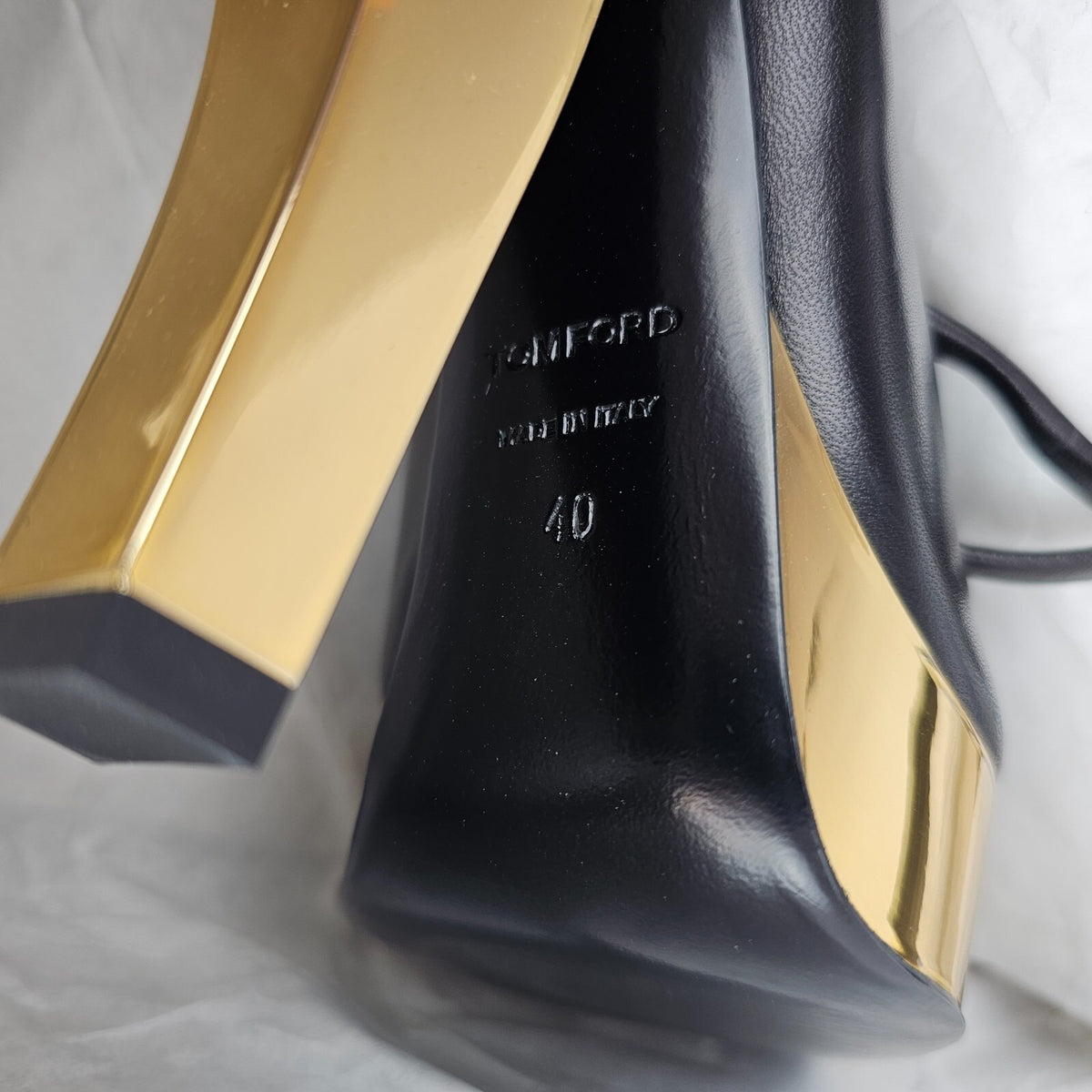 TOM FORD Scoop Ankle 130mm Black/Gold Leather Pumps New Size 40 US 10