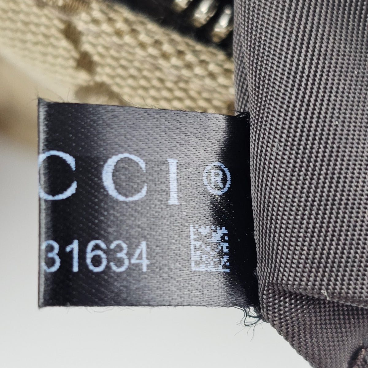 GUCCI $2250 Beige/Dark Brown GG Canvas Small Crossbody Bag New & Authentic