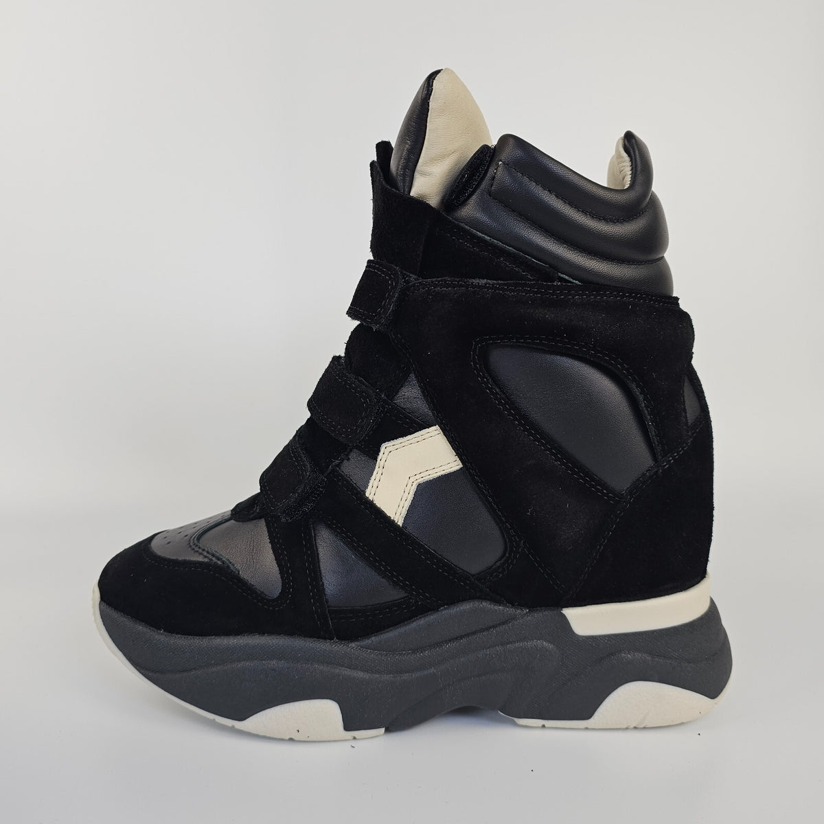 Isabel Marant Balskee Black Suede Sneakers New