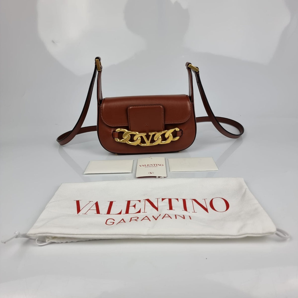 VALENTINO GARAVANI Small V Chain Leather  Brown Shoulder Bag
