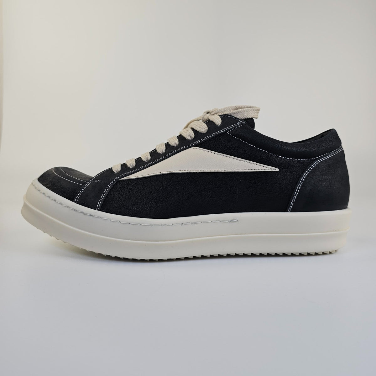 RICK OWENS Vintage Black/Milk Nubuck/Grained Leather Sneakers New Size 43 US 10