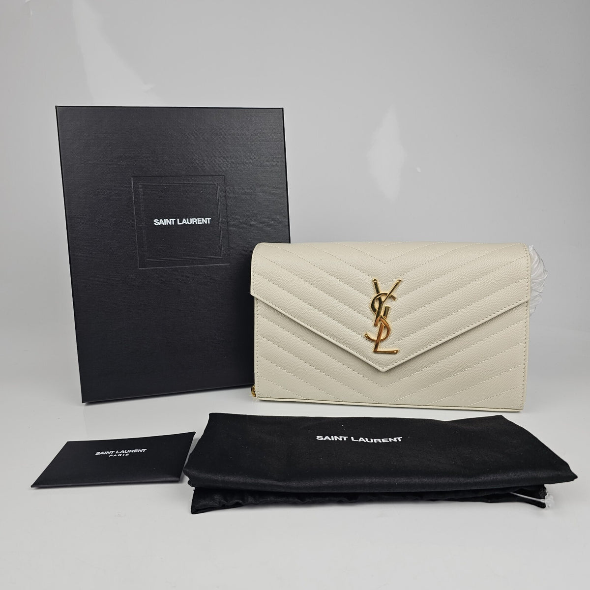 SAINT LAURENT Cassandre Classic $1690 Blanc Vintage Leather Chain Wallet New