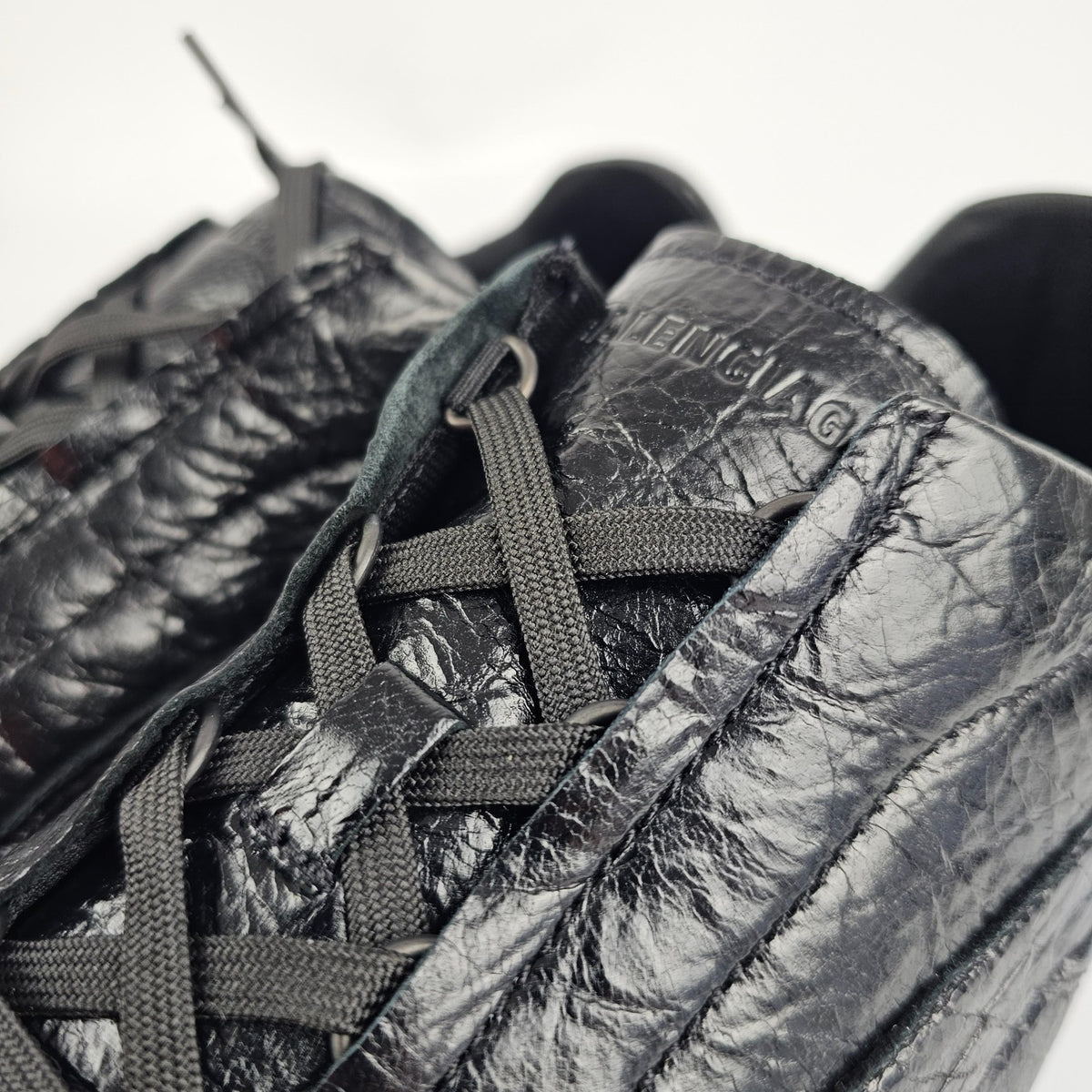 BALENCIAGA City $825 Men's Black Sneakers New & Authentic
